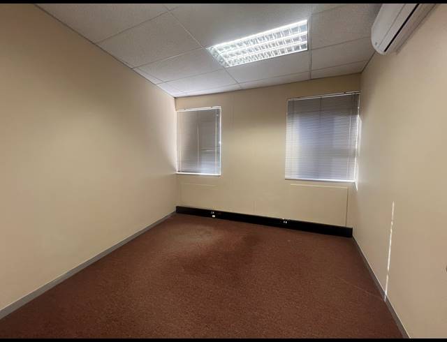 419M² OFFICE TO LET IN ILLOVO